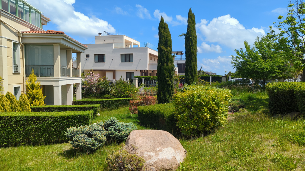 Дом престижном комплексе в Черноморце