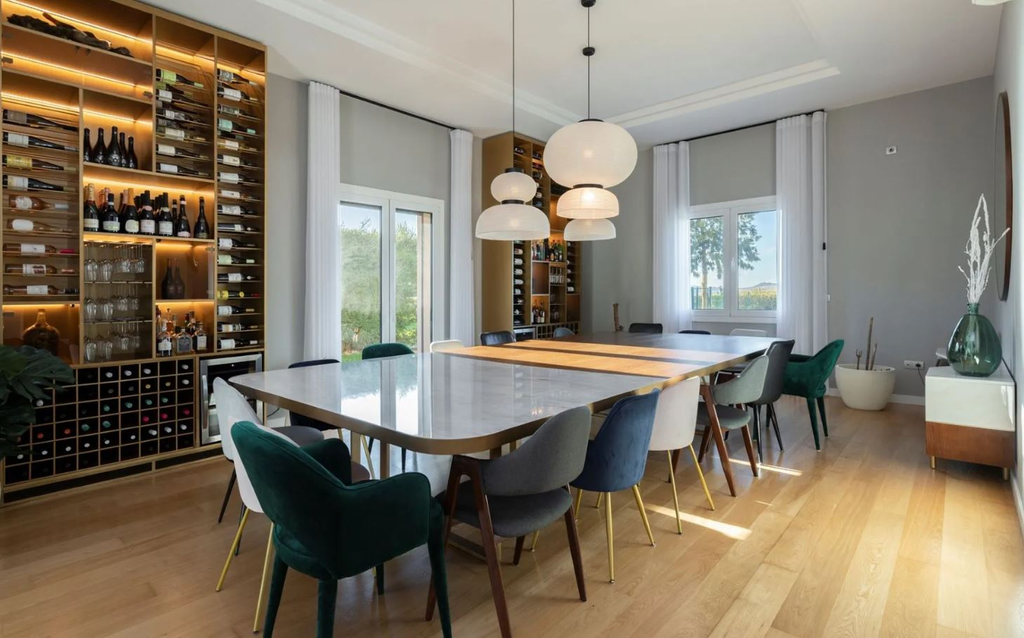 Вилла с 5 спальнями в Лиссабоне