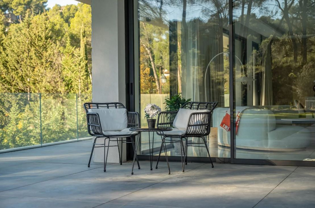 Вилла с 6 спальнями на Лазурном берегу