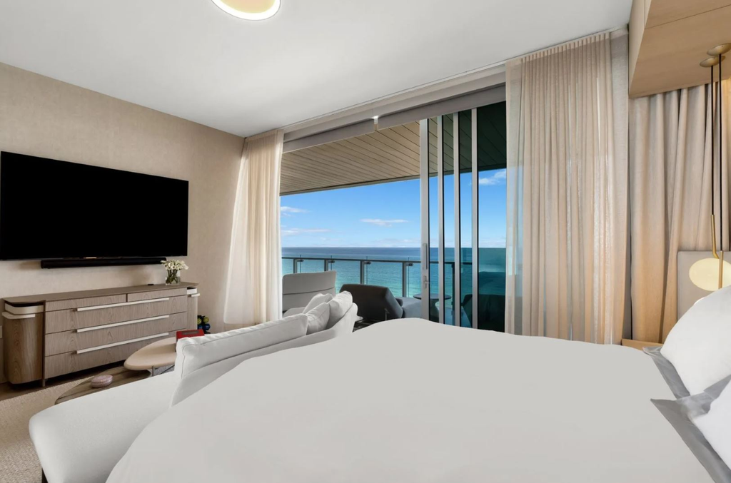 Апартаменты с 4 спальнями в Майами