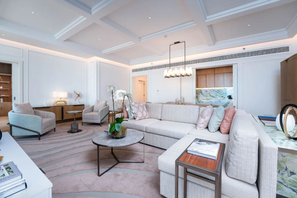 Апартаменты с 3 спальнями в Four Seasons