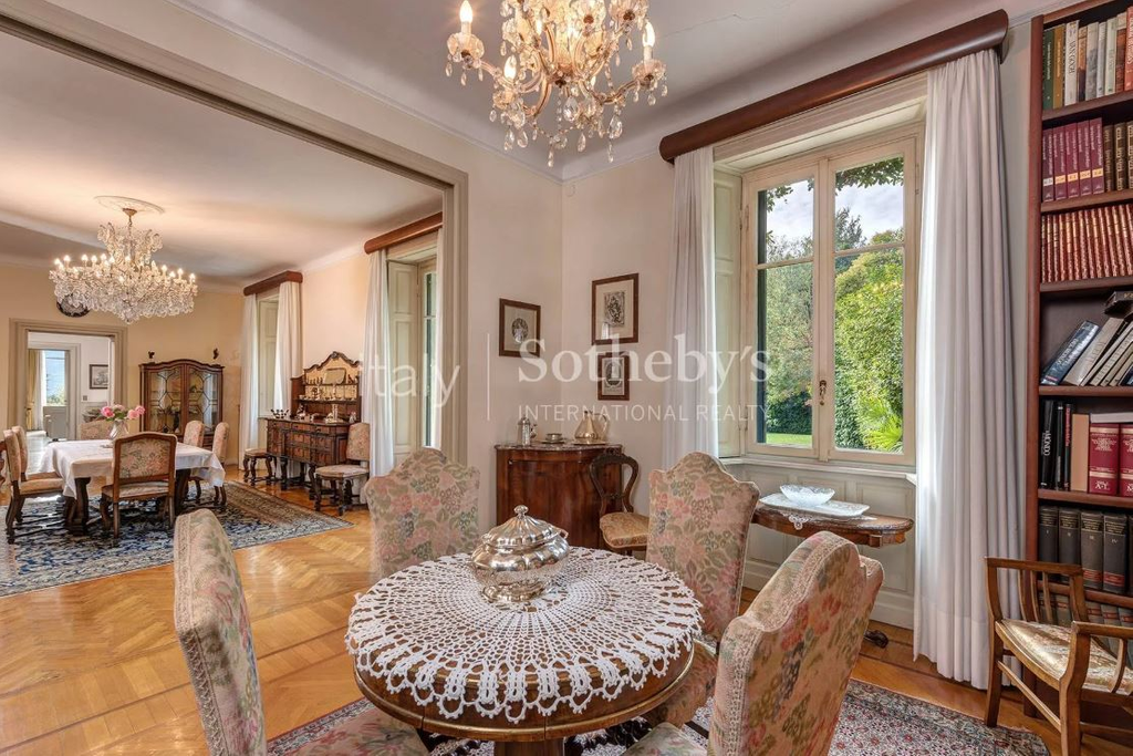 Вилла на озере Комо