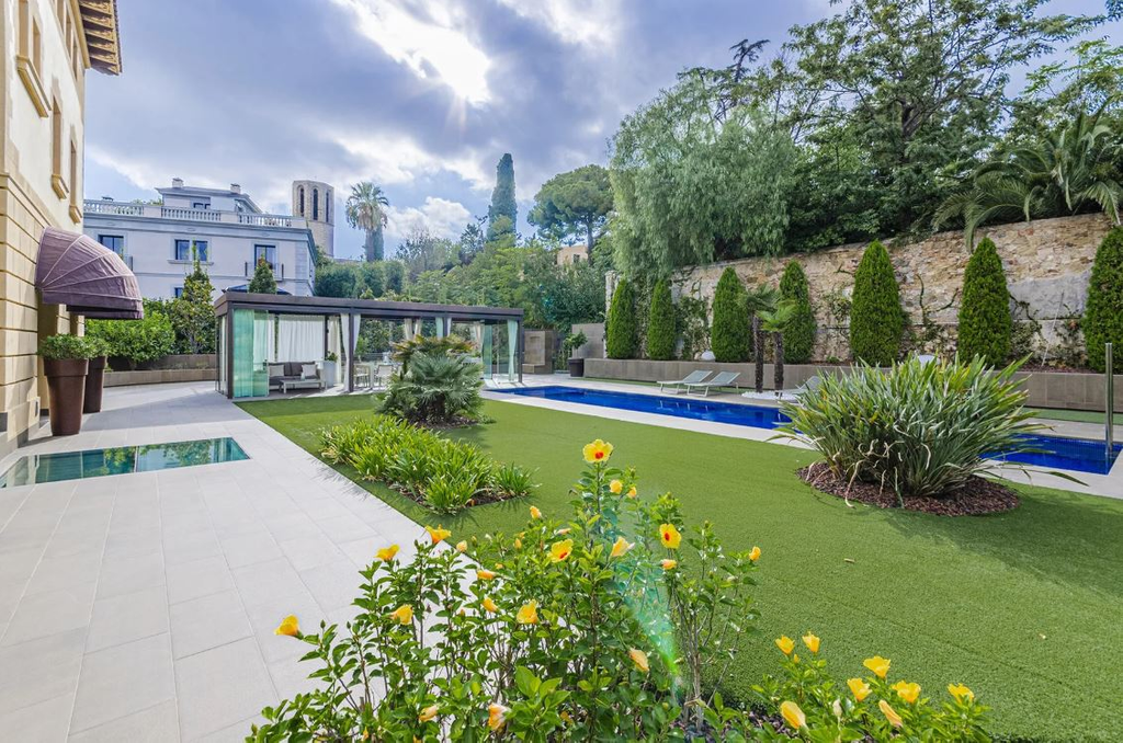 Особняк в Барселоне после реставрации