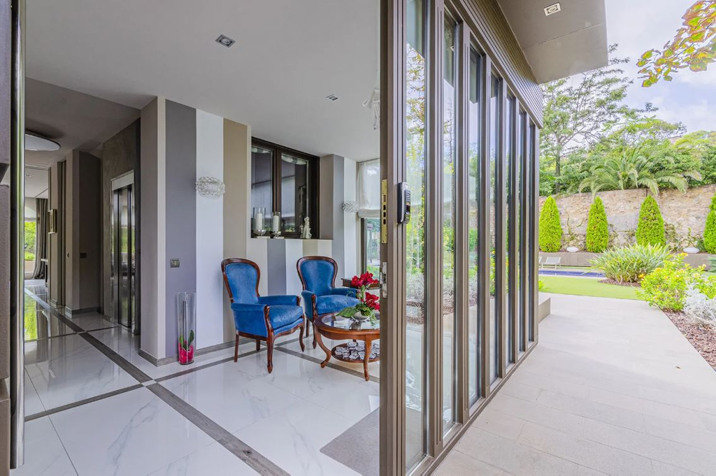 Особняк в Барселоне после реставрации