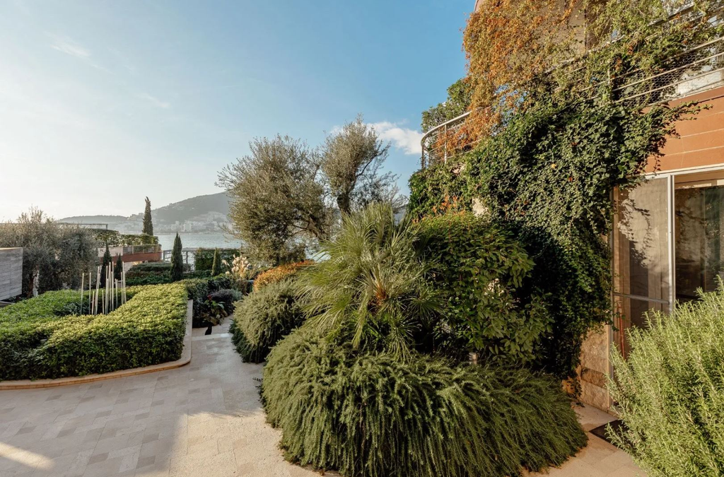 Апартаменты в Dukley Gardens