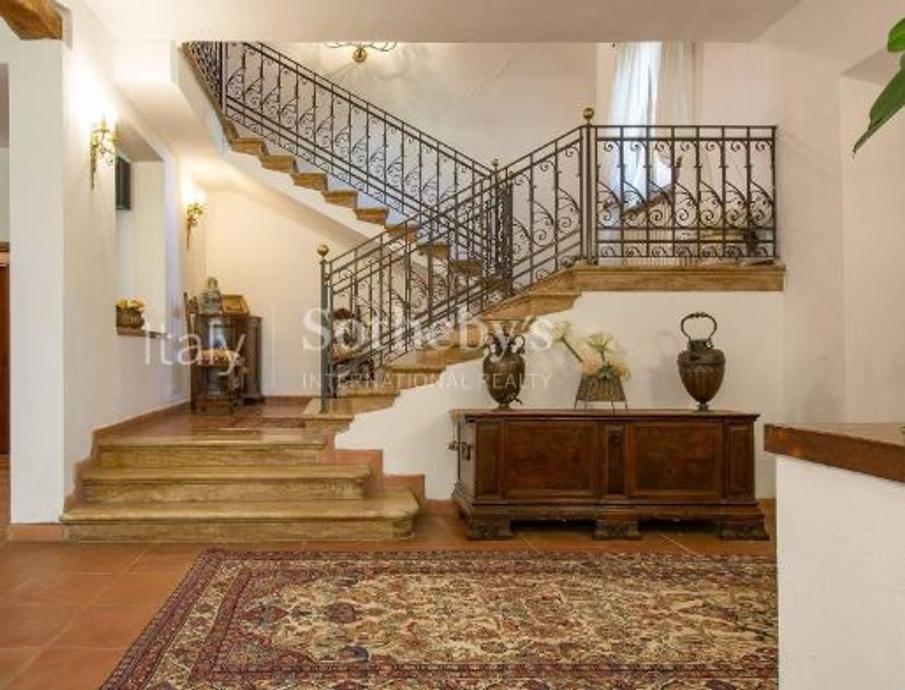 Винодельческое поместье ​ в сердце Кьянти Классико​