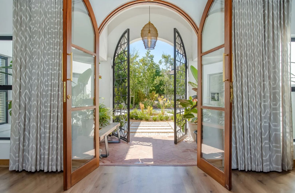 Коттедж с 4 спальнями в Южной Африке