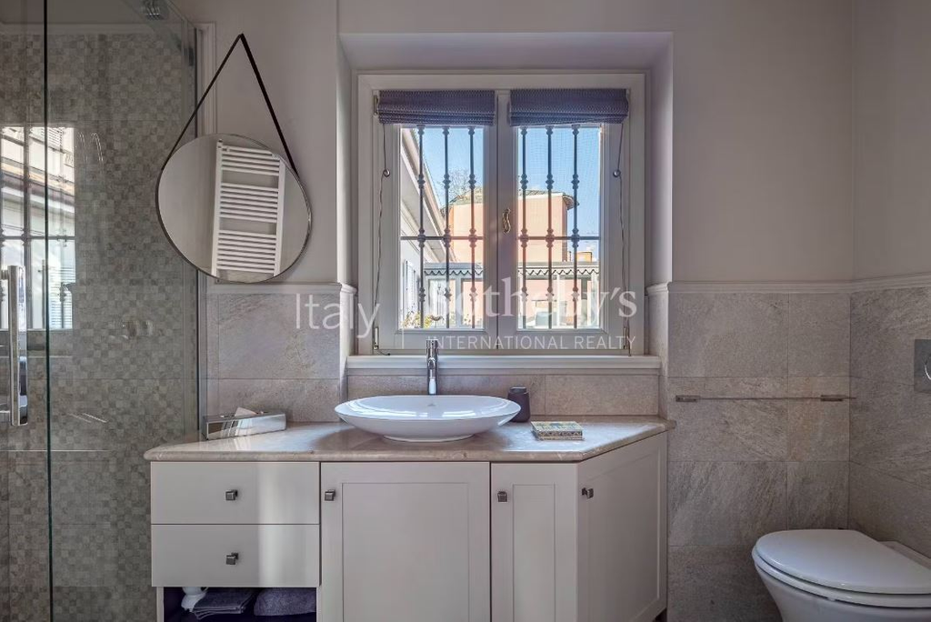 Апартаменты с 2 спальнями в Милане