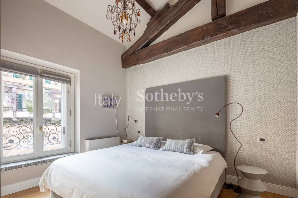 Апартаменты с 2 спальнями в Милане