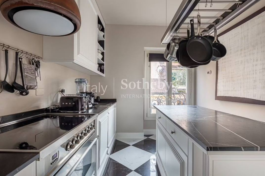 Апартаменты с 2 спальнями в Милане