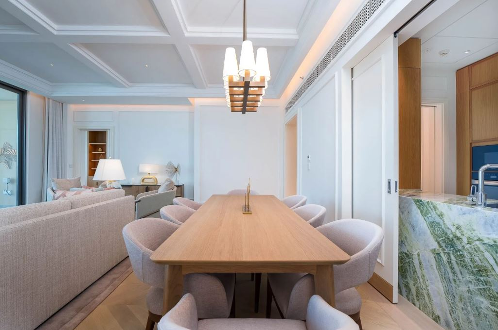 Апартаменты с 3 спальнями в Four Seasons