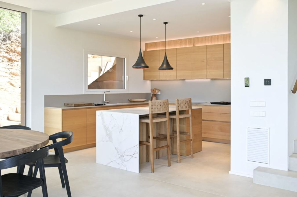 Вилла на побережье Коста Брава