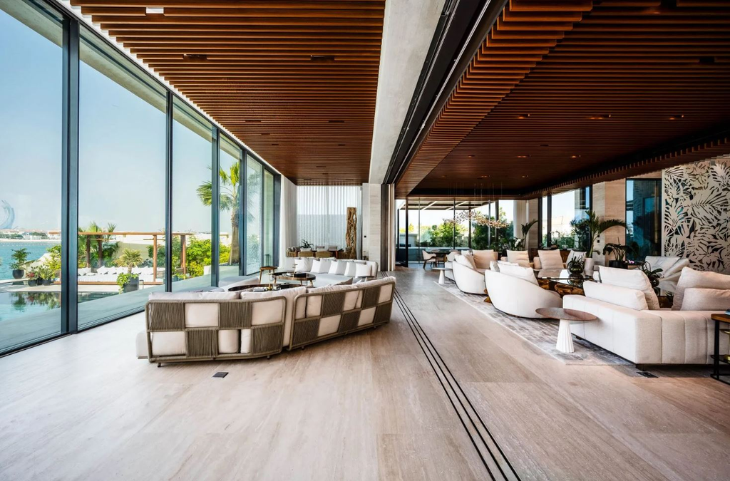 Вилла с 6 спальнями в Дохе