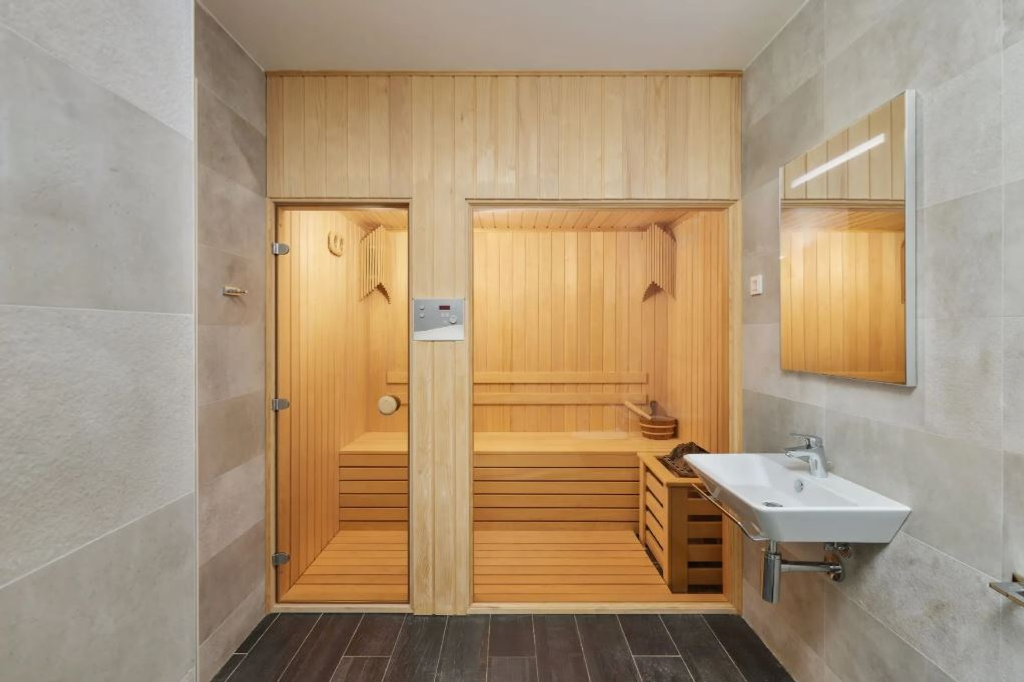 Современная вилла в Которе