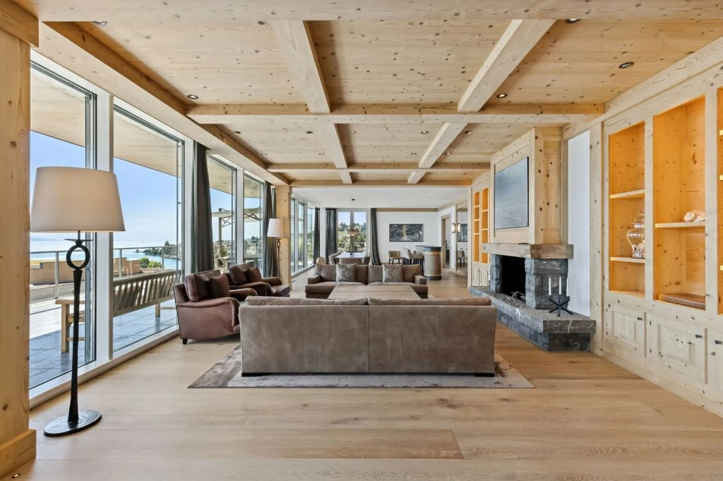 Апартаменты с 4 спальнями в Монтрё