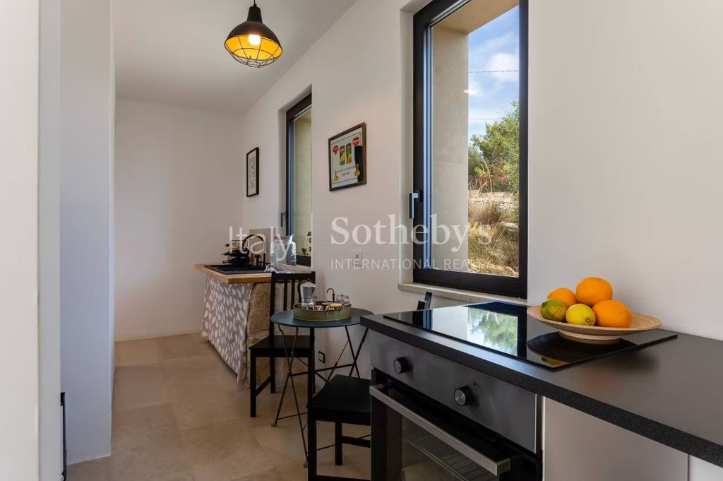 Вилла с 3 спальнями на Сицилии