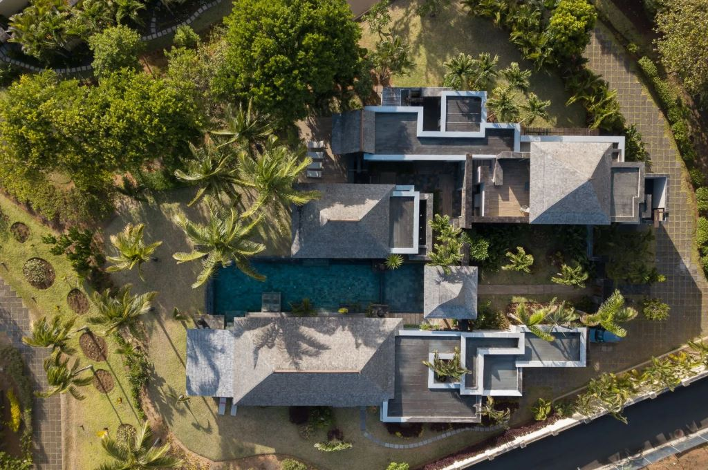 Вилла с 6 спальнями на берегу Индийского океана