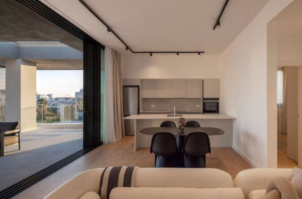 Апартаменты с 2 спальнями в Лимассоле