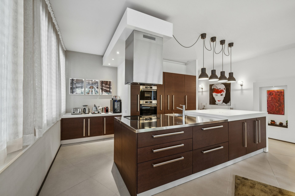 Апартаменты с 2 спальнями в Женеве