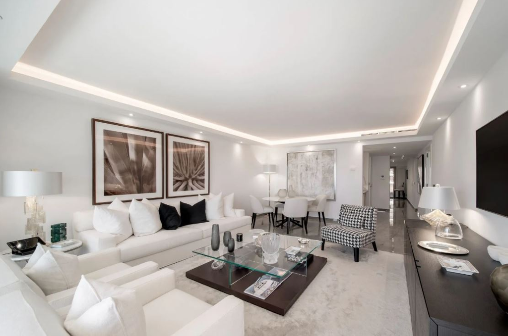 Апартаменты с видом на море в Каннах