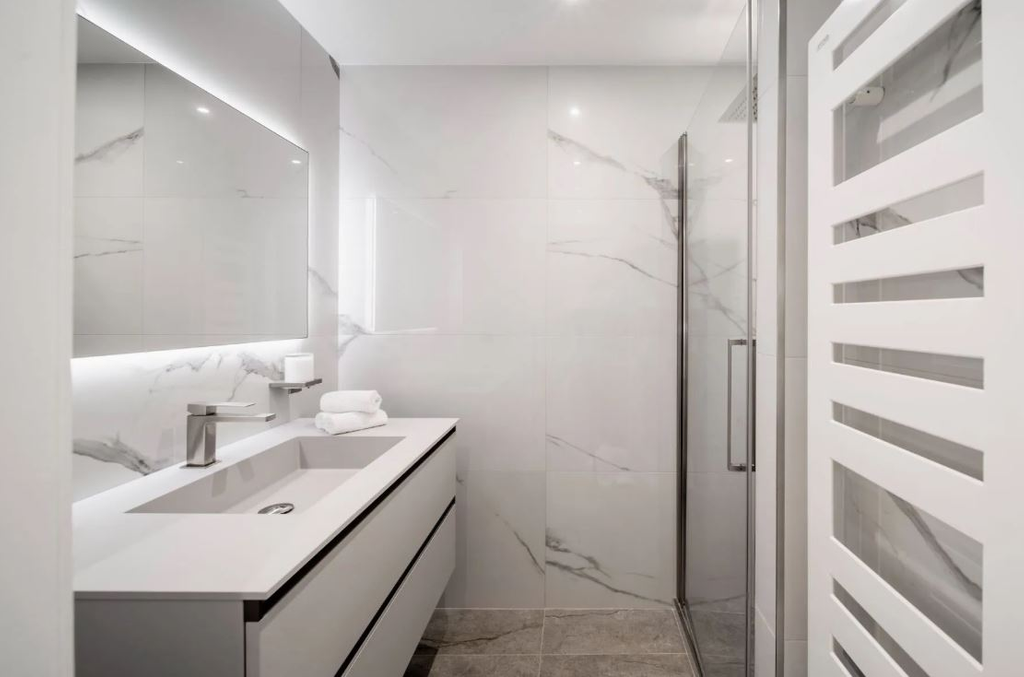 Апартаменты с видом на море в Каннах