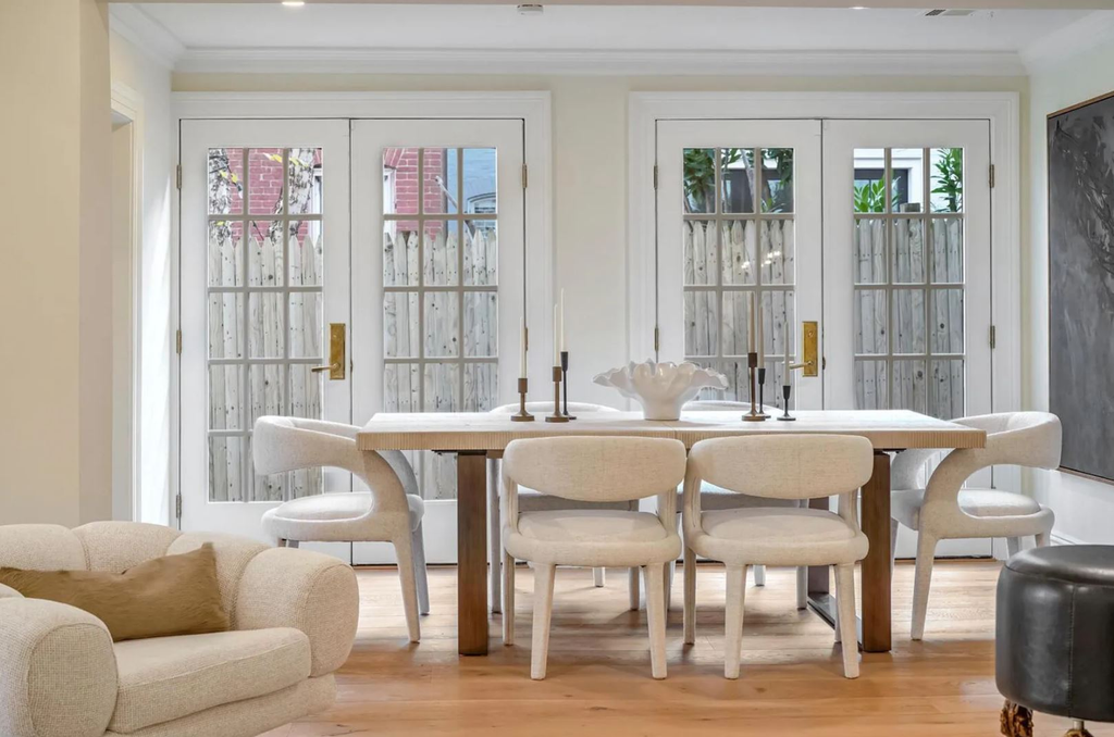 Таунхаус с 4 спальнями в Вашингтоне