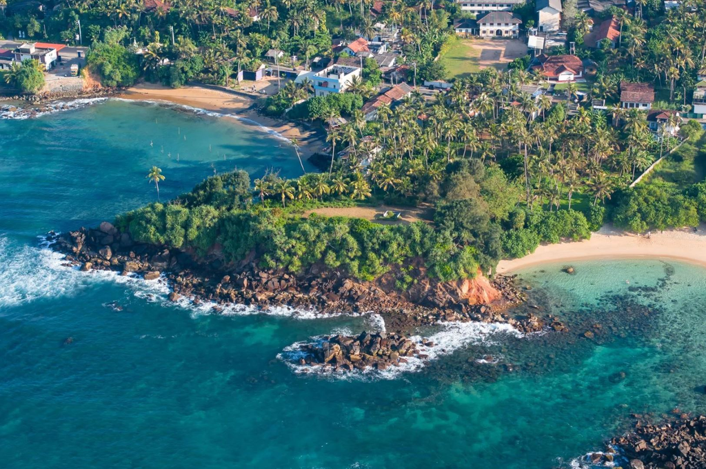 Участок на берегу Индийского океана