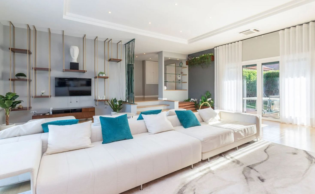 Вилла с 5 спальнями в Лиссабоне