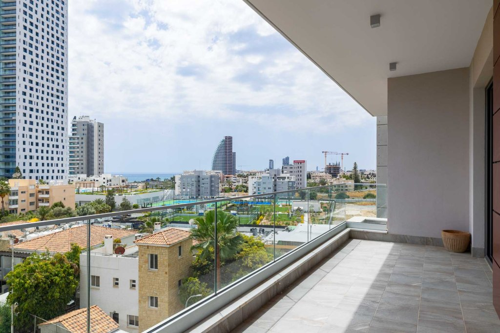 Пентхаус с 4 спальнями в Лимассоле 39542 Пентхаус с 4 спальнями в Лимассоле