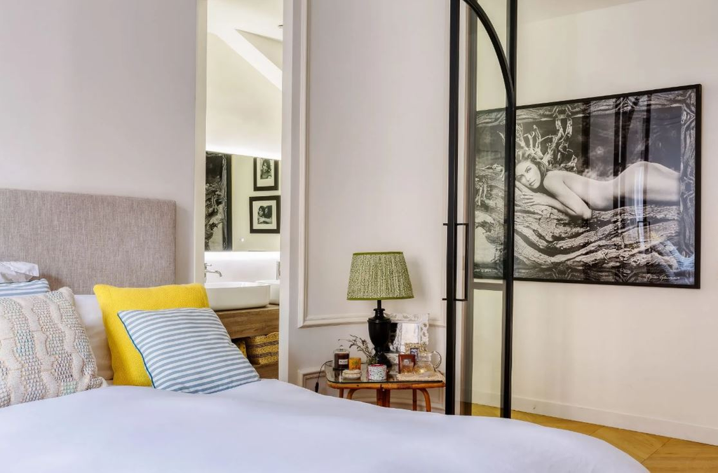 Апартаменты с 4 спальнями в Париже