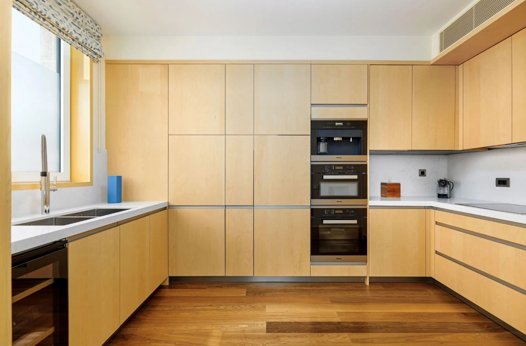 Апартаменты в Porto Montenegro