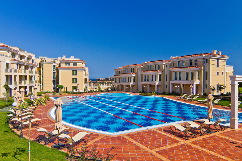 Дом престижном комплексе в Черноморце