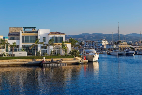 Недвижимость в Limassol Marina 39410-2