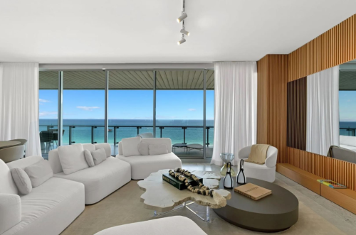 Апартаменты с 4 спальнями в Майами 39370