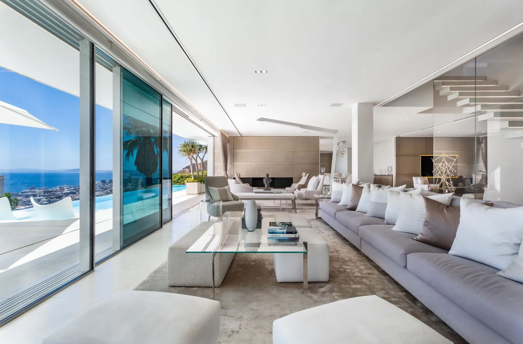 Вилла с 4 спальнями в Кейптауне