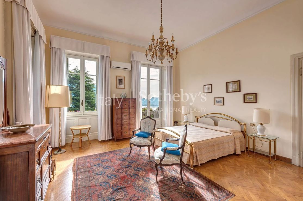 Вилла на озере Комо