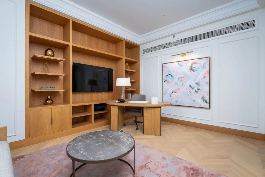 Апартаменты с 3 спальнями в Four Seasons